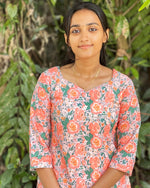 Load image into Gallery viewer, Orange shade printed Hakkoba kurti - Stanwells Designs